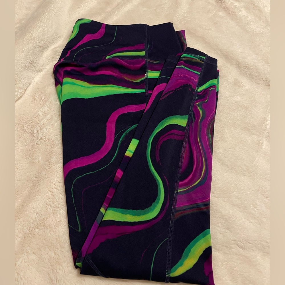 Fabletics Motion365 high waist leggings medium sz 8  women’s phone pocket